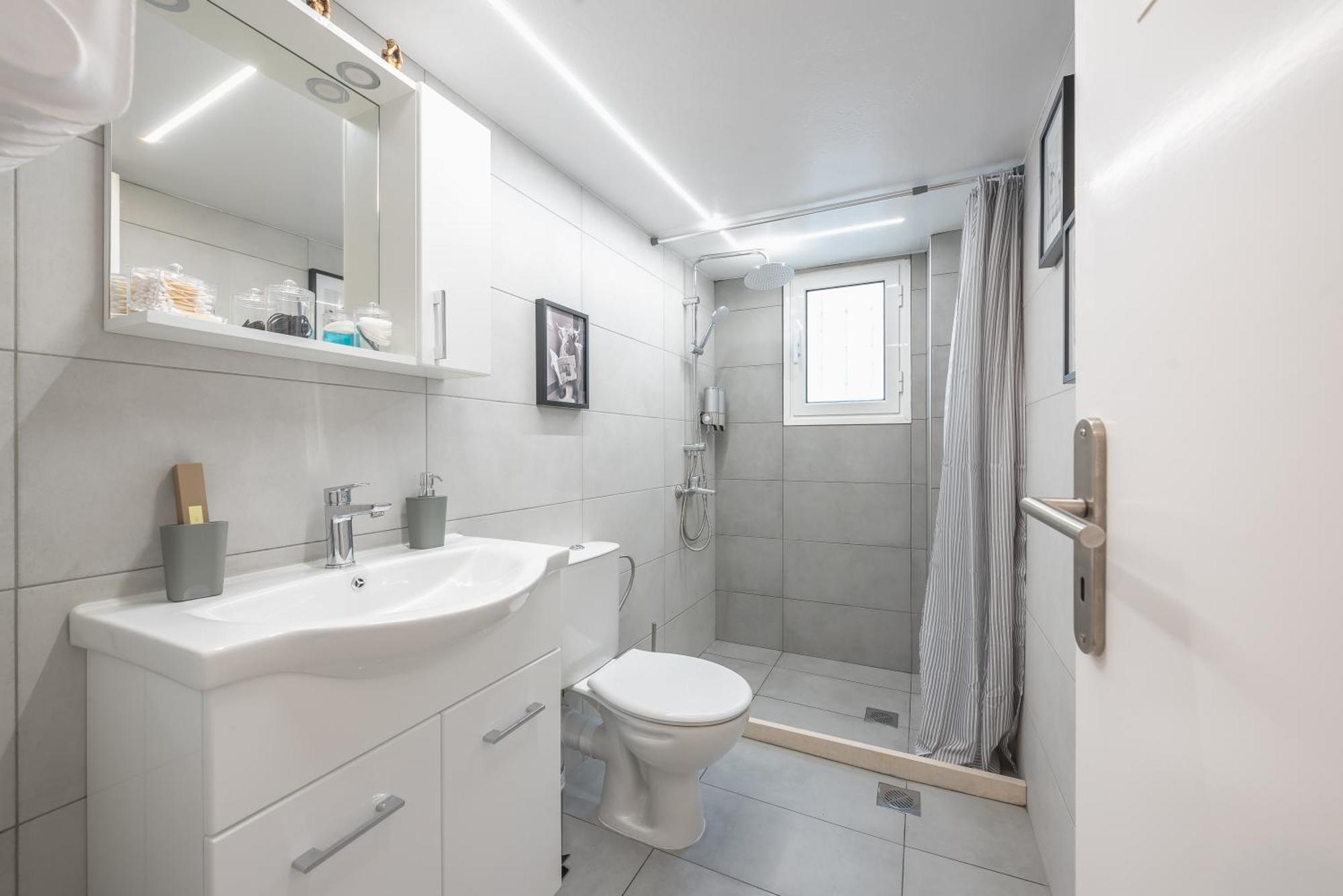 Golden Comfort By Greece Apartments Athens Ngoại thất bức ảnh