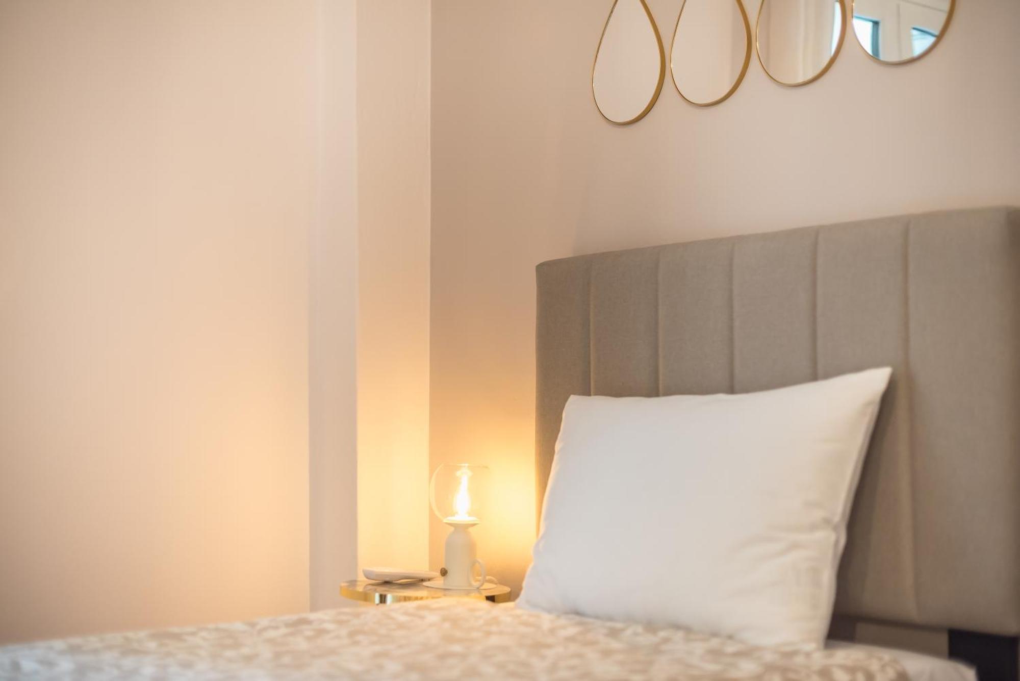 Golden Comfort By Greece Apartments Athens Ngoại thất bức ảnh
